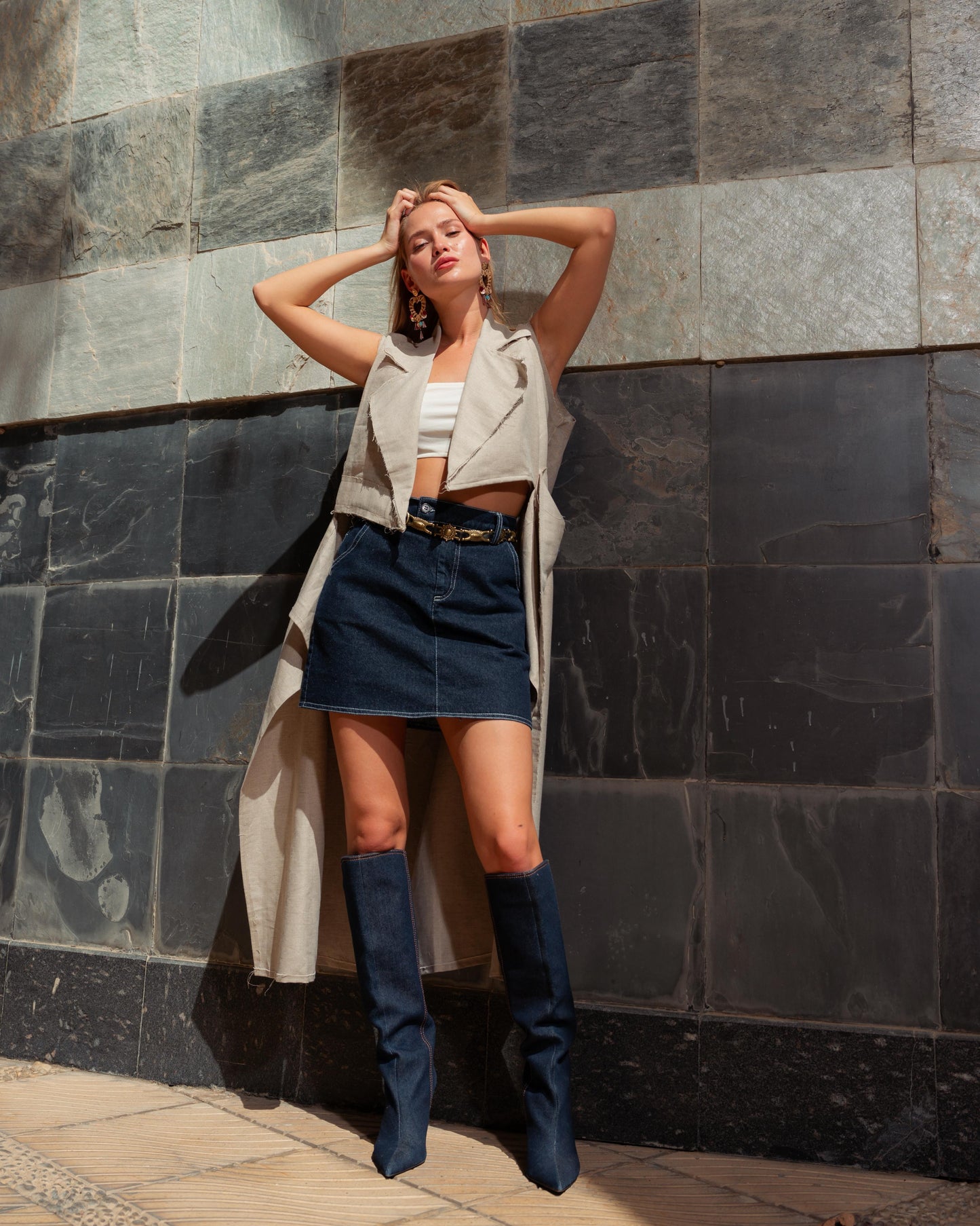 Beige pure linen waistcoat