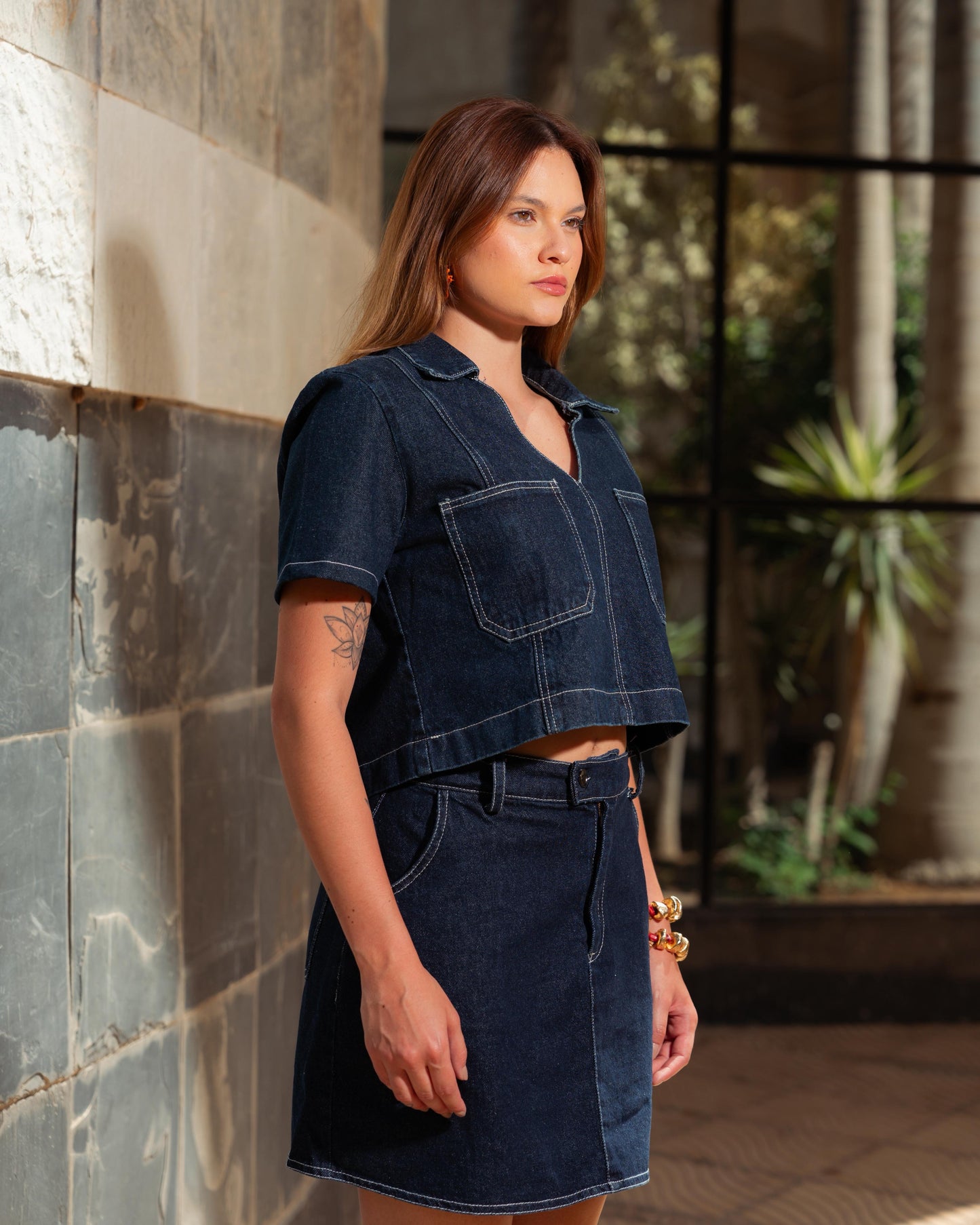 Short sleeves denim shirt