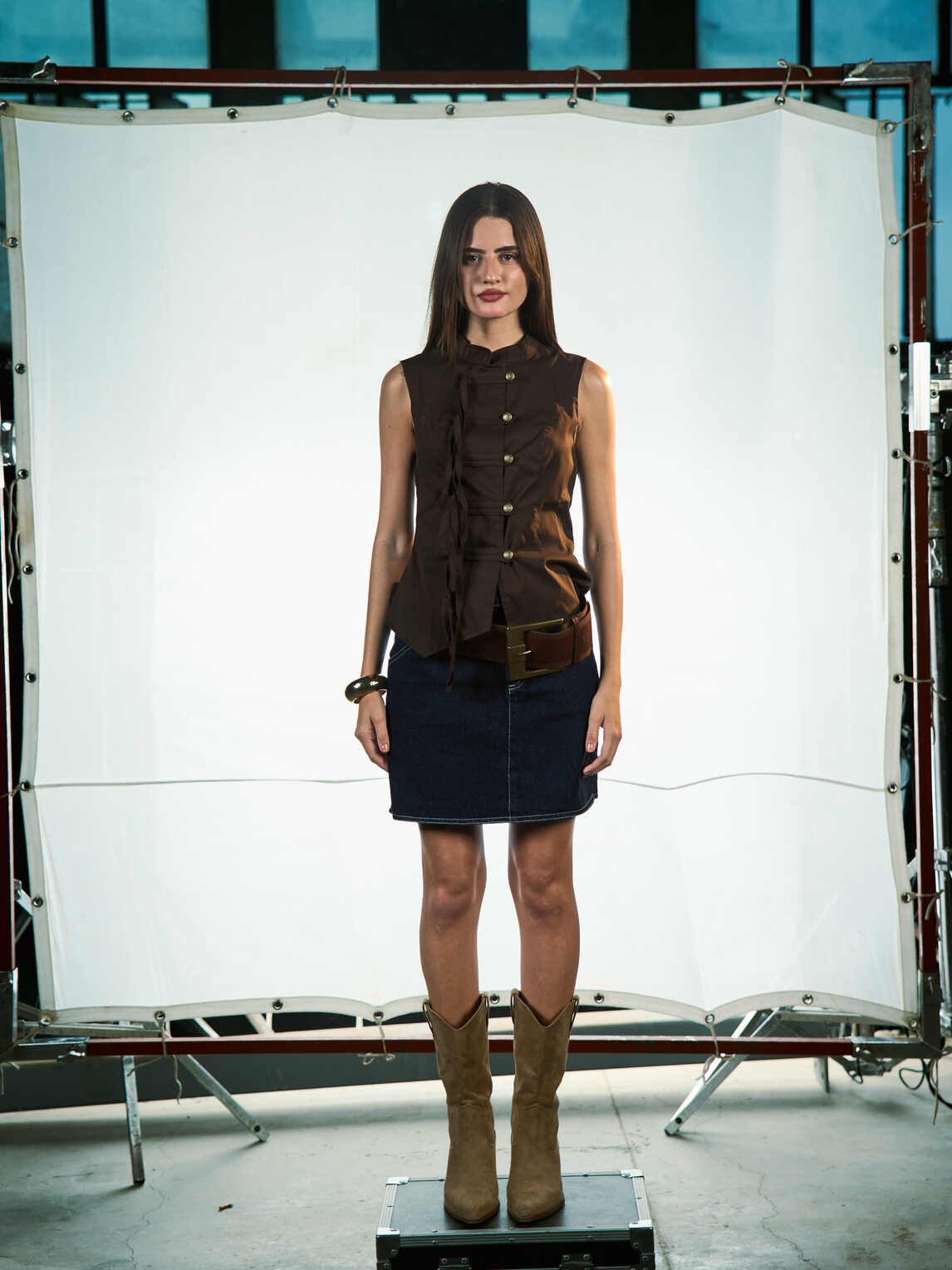 Brown - Sculpted edge waistcoat