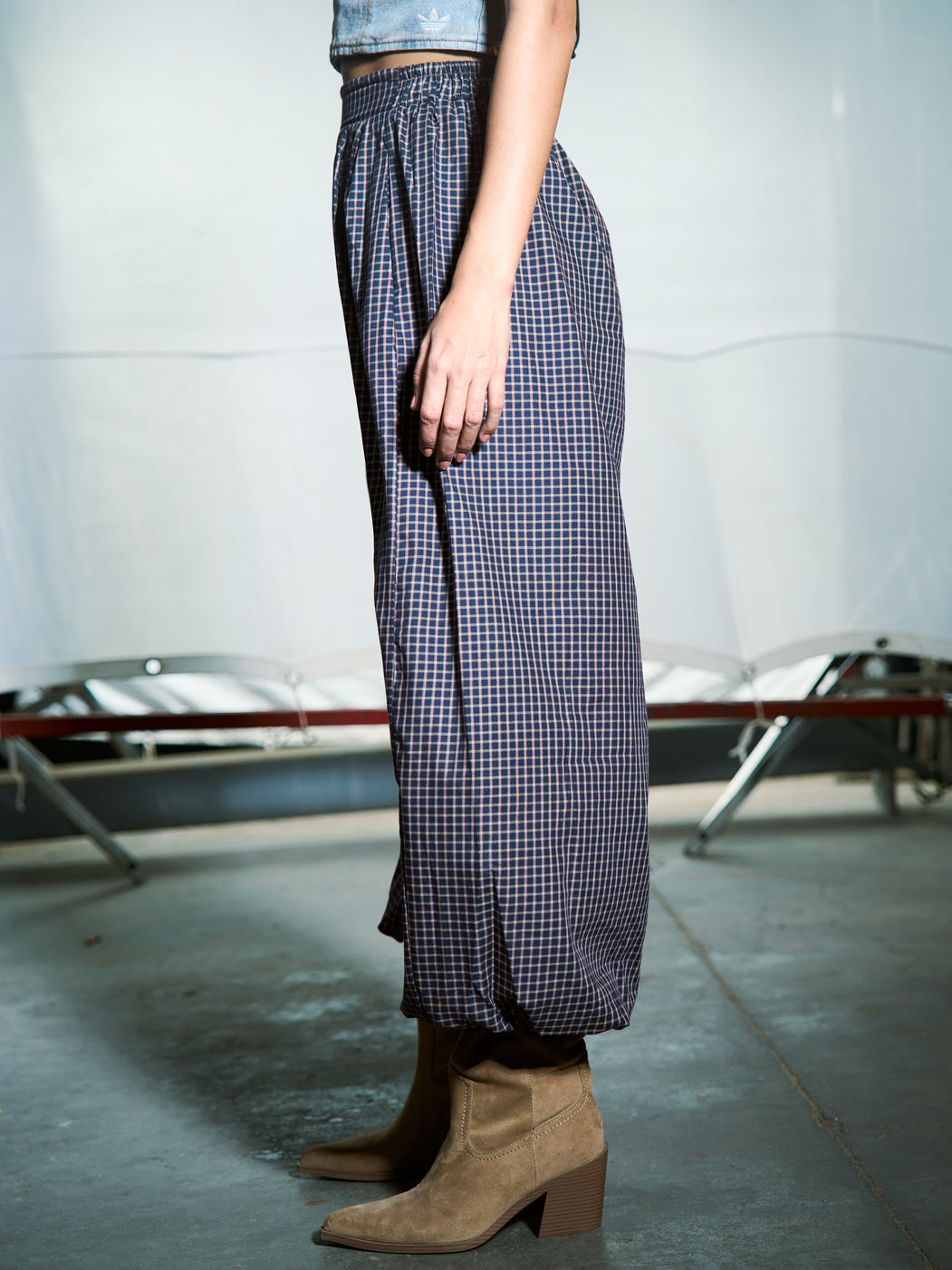 Navy - Checkered balloon pants