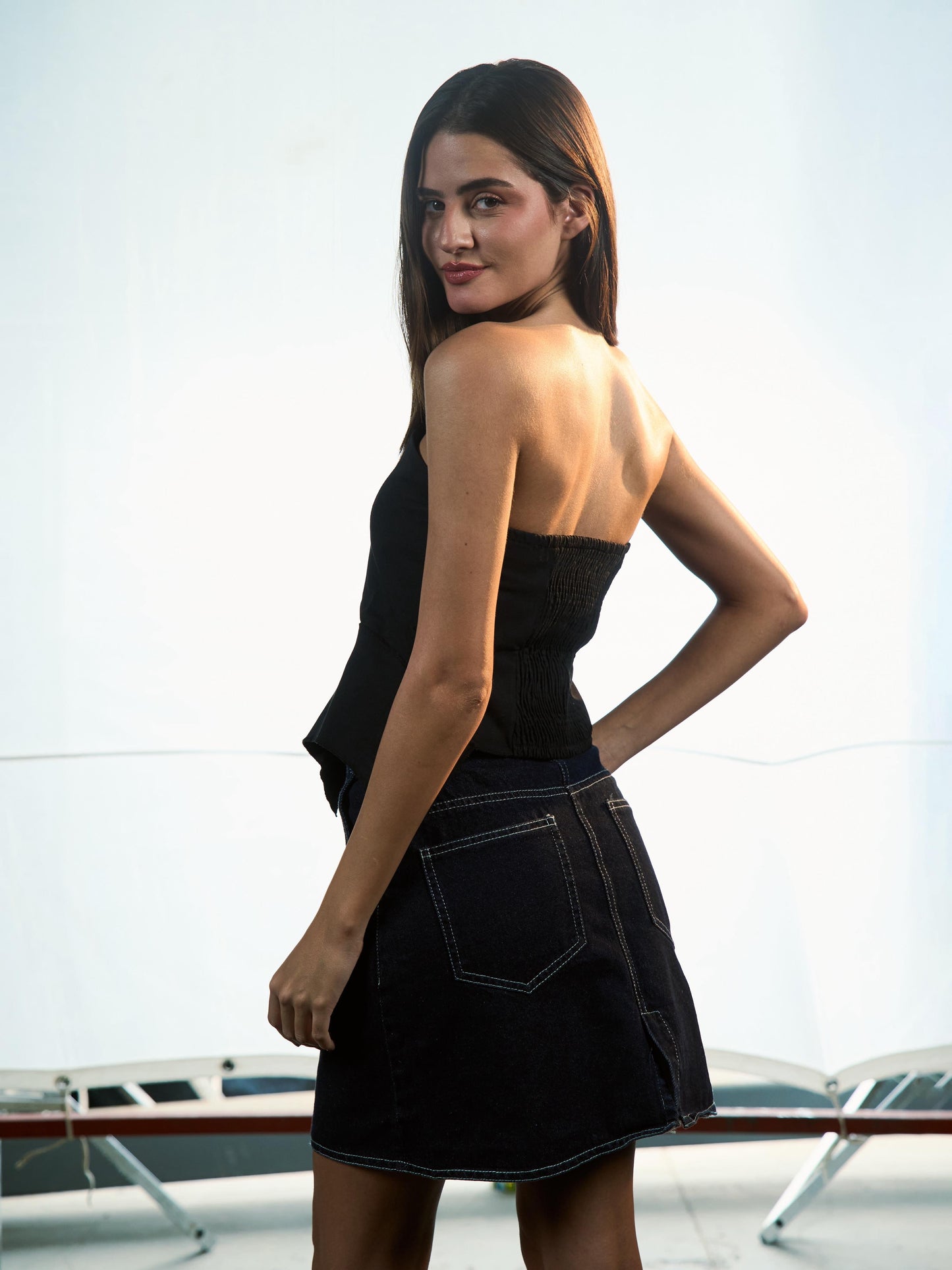 Modishy mini skirt