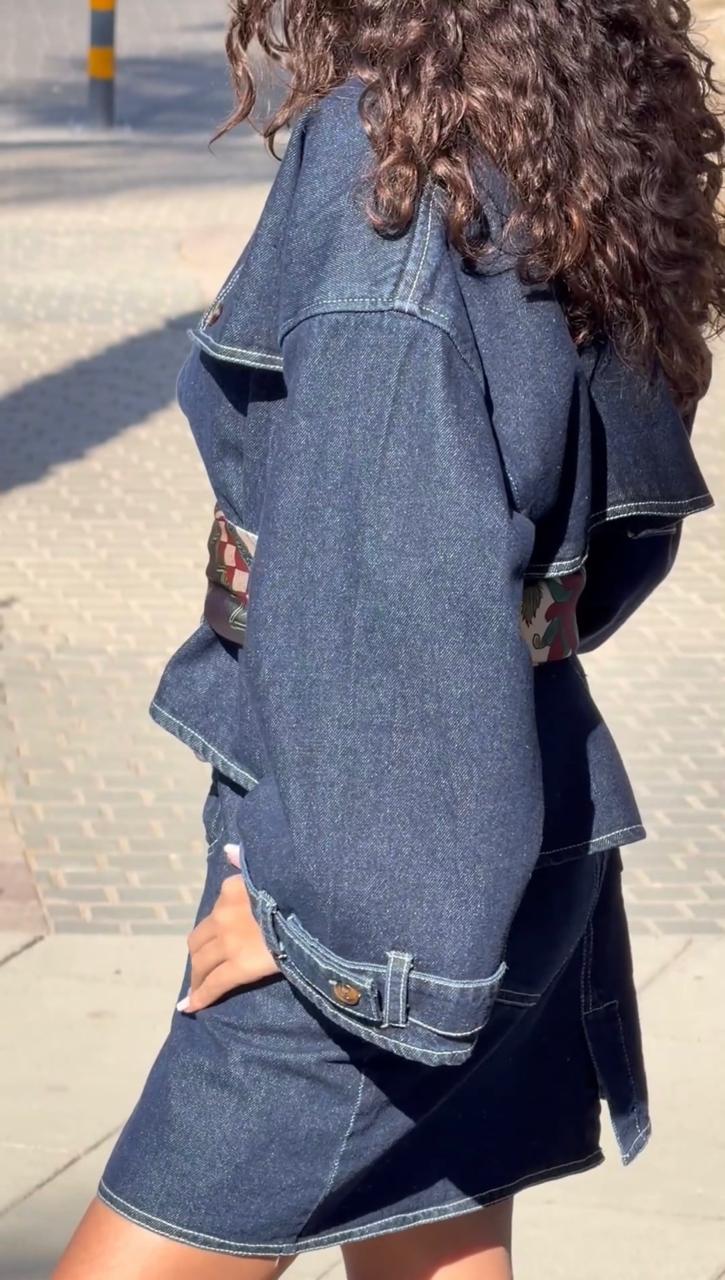 The edgy denim jacket X stain scarf